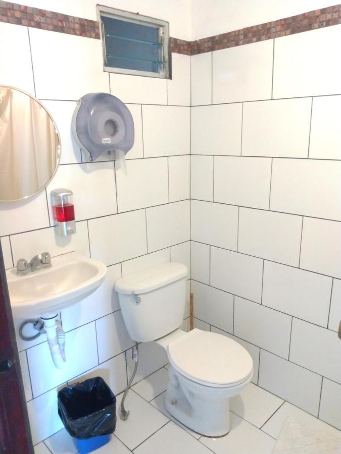 Buena Nota Hostel Jacó Kültér fotó