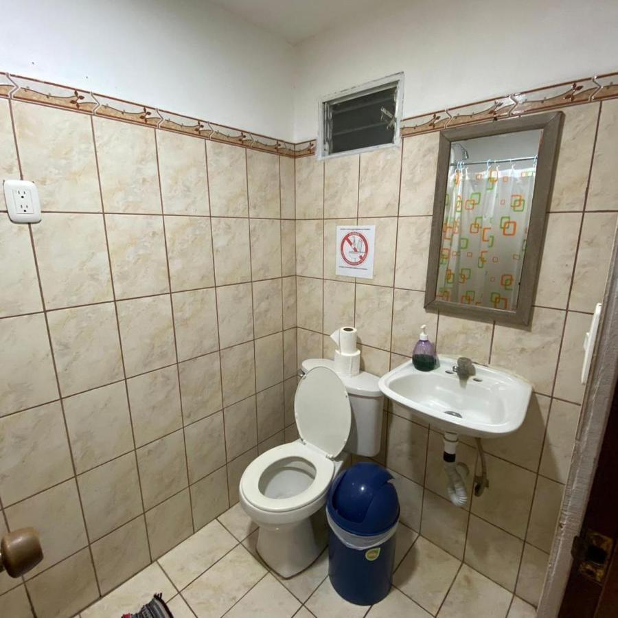 Buena Nota Hostel Jacó Kültér fotó